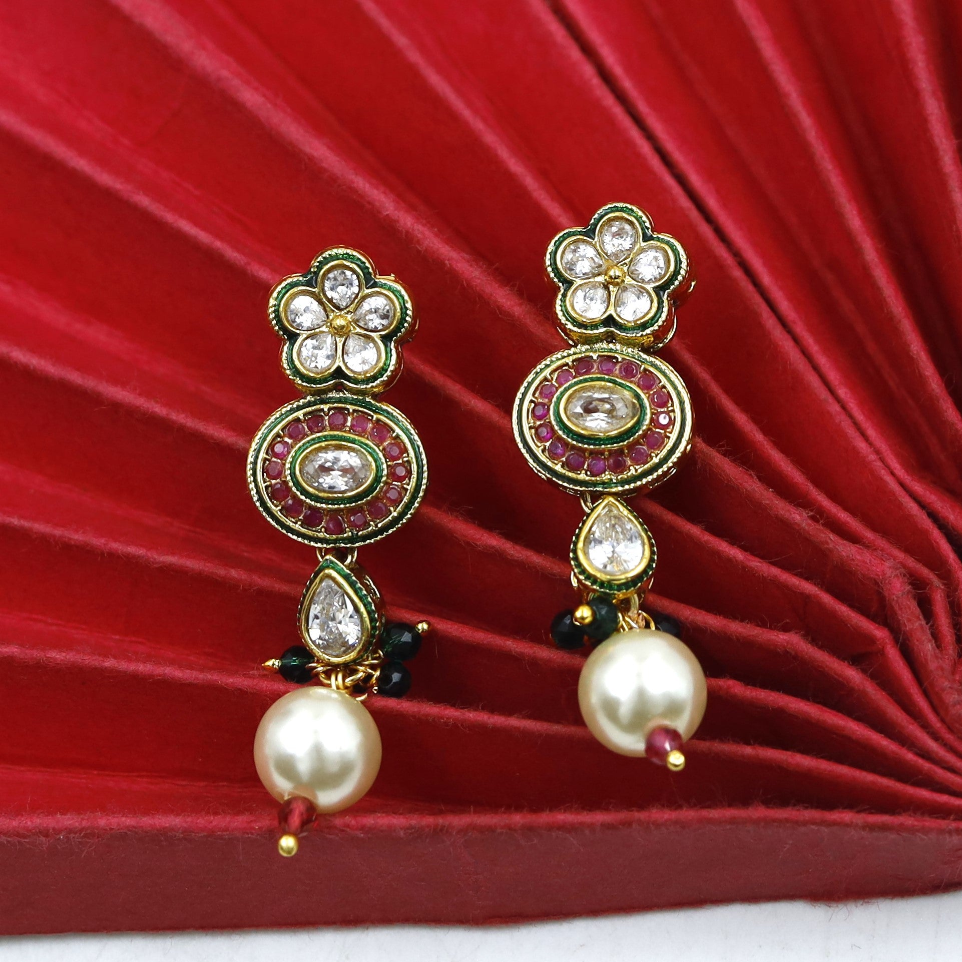 Round Neck Polki Necklace Set 17653-21