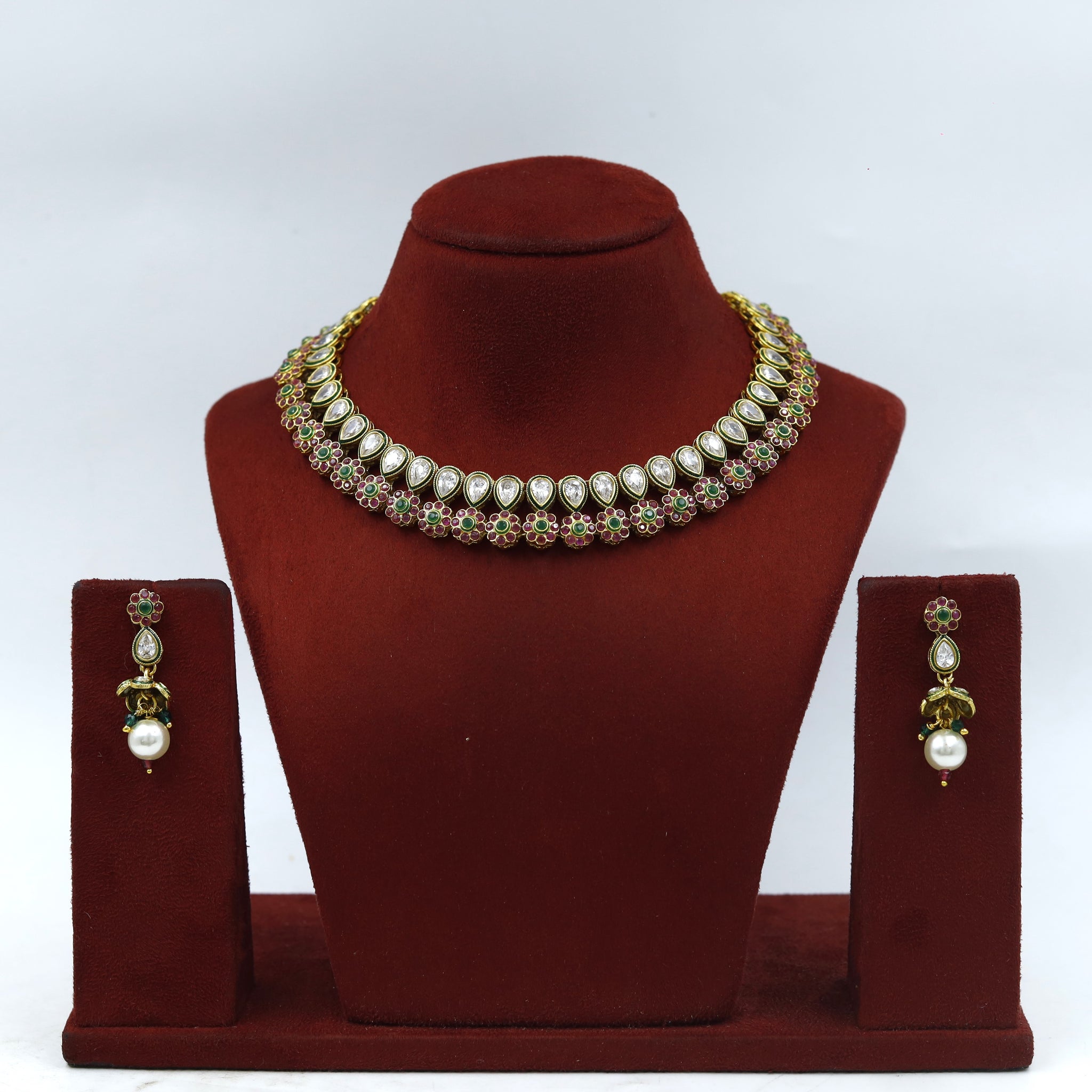 Round Neck Polki Necklace Set 13324-21