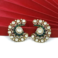 Tops/Studs Kundan Earring 18177-68