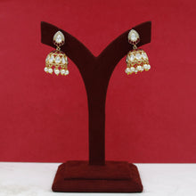 Jhumki Kundan Earring 17702-21