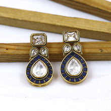 Stylish Light Weight Polki Earring 17698-21