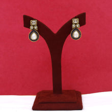 Stylish Light Weight Polki Earring 17698-21