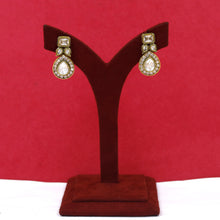 Stylish Light Weight Polki Earring 17698-21