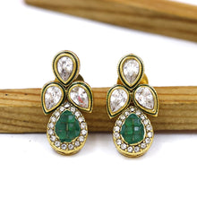 Stylish Light Weight Polki Earring 17695-21