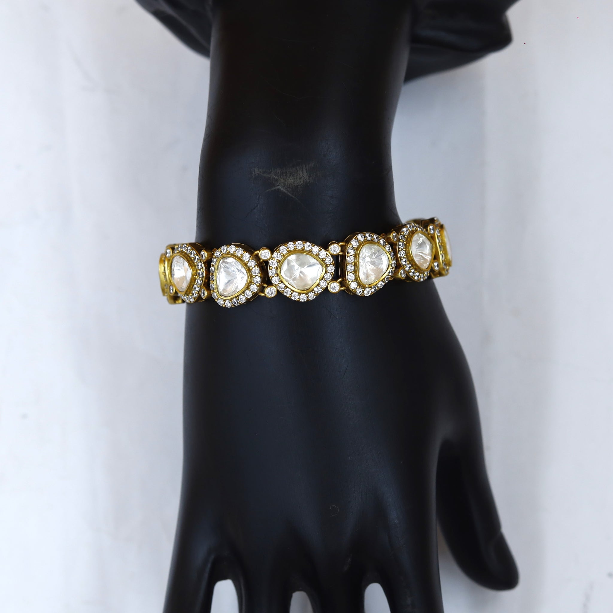 Kundan Bracelet 18186-68