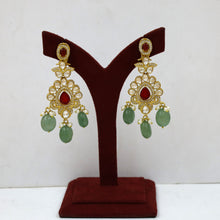 Gold Plated Round Neck Kundan Necklace Set 18131-95