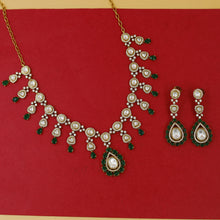 Round Neck Kundan Necklace Set 18320-28