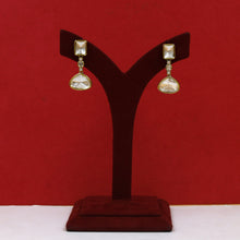 Round Neck Layered Kundan Necklace Set 18324-28