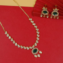 Round Neck Kundan Necklace Set 18262-34
