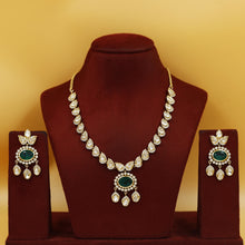 Round Neck Kundan Necklace Set 18262-34