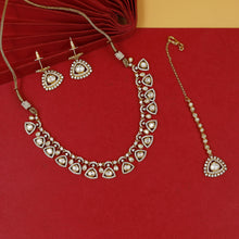 Round Neck Kundan Necklace Set 18316-28