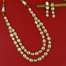 Round Neck Kundan Necklace Set 18202-68
