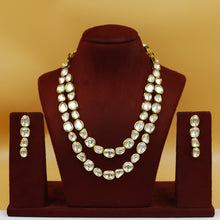 Round Neck Kundan Necklace Set 18202-68