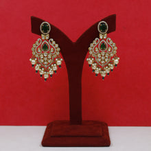 Round Neck Layered Kundan Necklace Set 18321-28