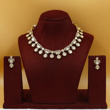 Round Neck Kundan Necklace Set 18312-28