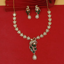 Round Neck Kundan Necklace Set 18439-28
