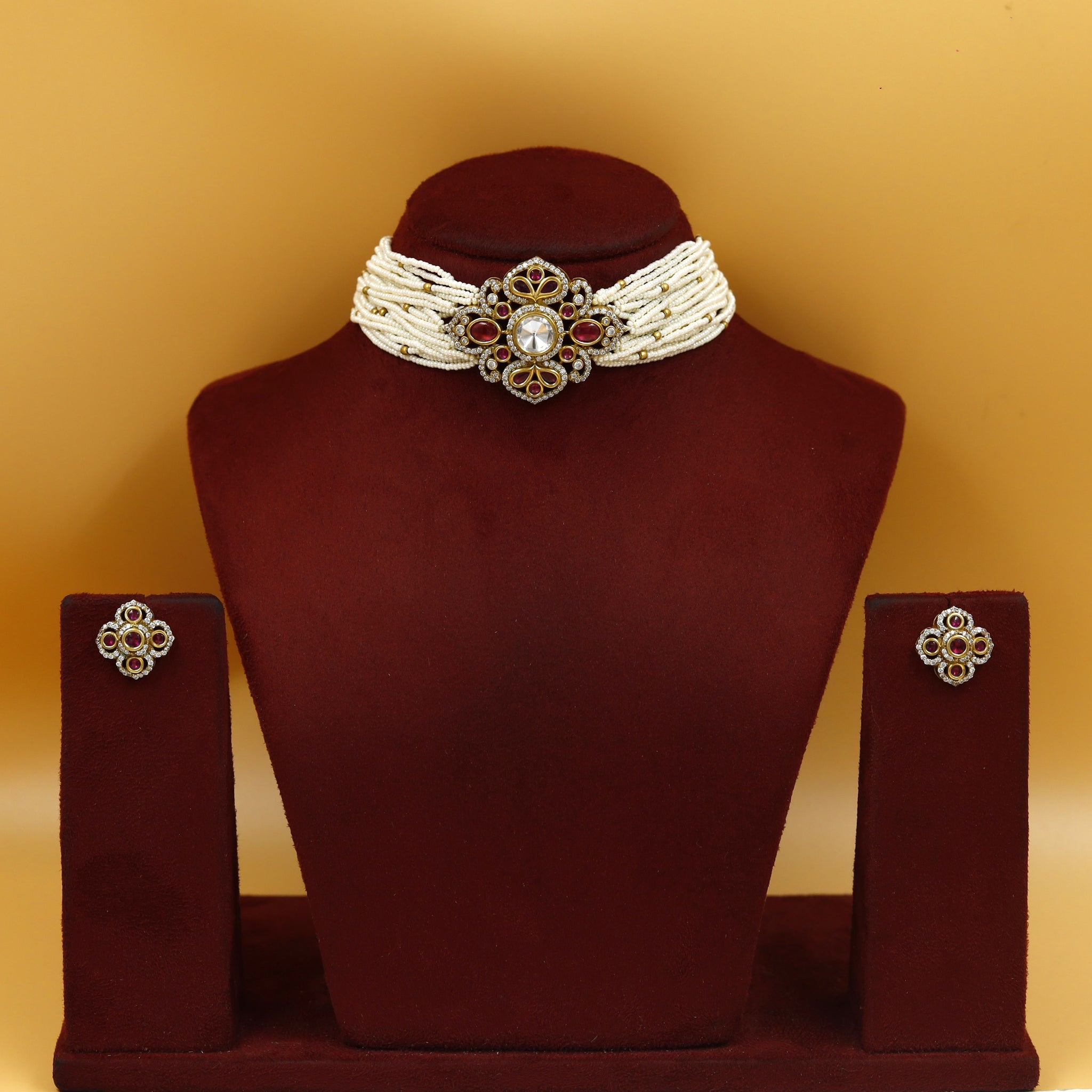 Choker Kundan Necklace Set 18306-28