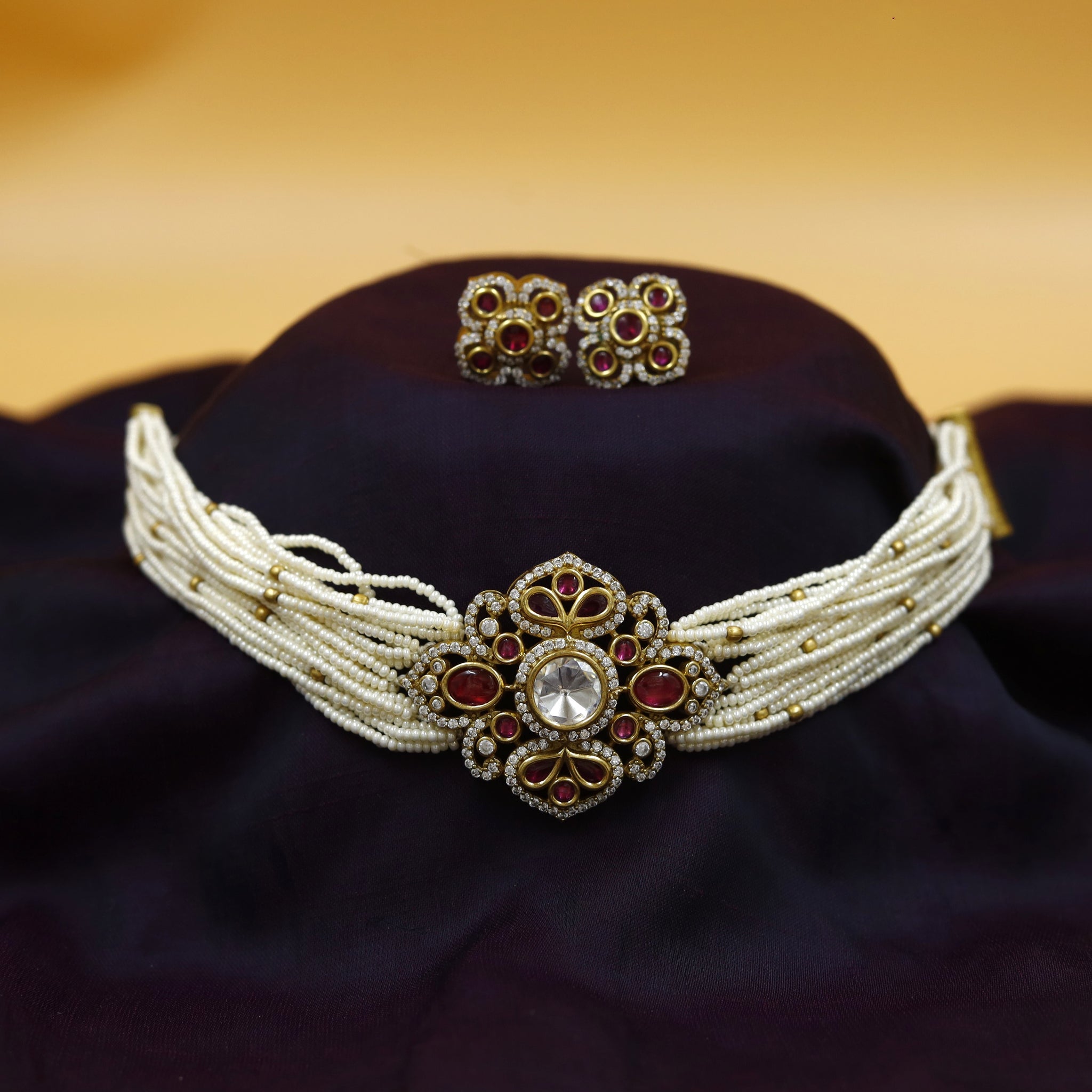 Choker Kundan Necklace Set 18306-28