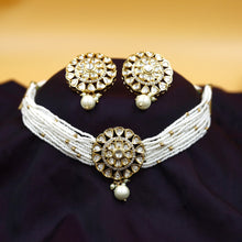 Choker Kundan Necklace Set 18444-28