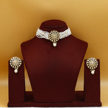 Choker Kundan Necklace Set 18444-28