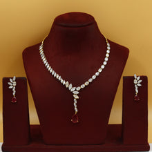 Round Neck Zircon/AD Necklace Set 18904-69