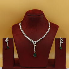 Round Neck Zircon/AD Necklace Set 18904-69