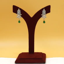 Round Neck Zircon/AD Necklace Set 18901-69