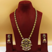 Long Neck Antique Necklace Set 18724-28
