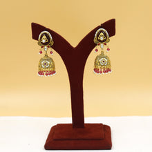 Long Neck Antique Necklace Set 18724-28