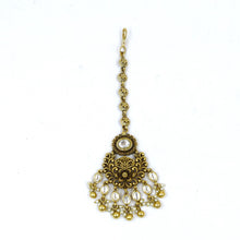 Antique Gold Finish Maang Tikka 18733-28