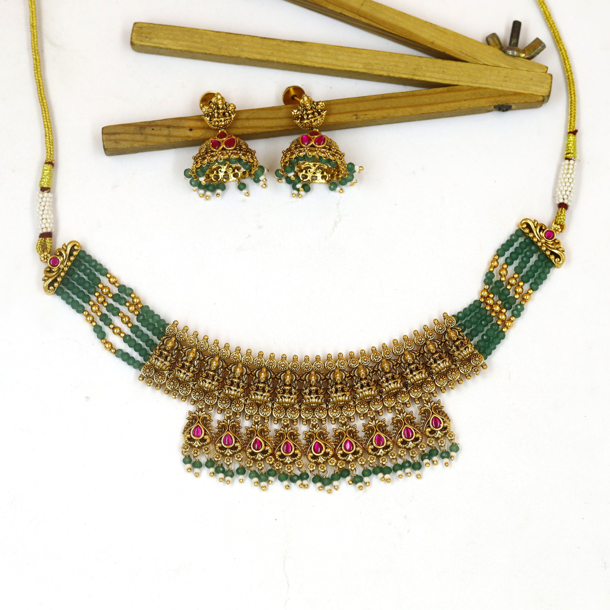 Round Neck Temple Necklace Set 18992-1