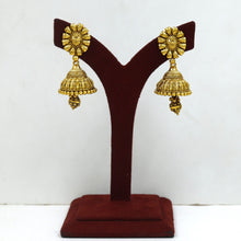 Round Neck Antique Necklace Set 19009-1