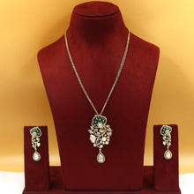 Designer Kundan Pendant Set 19019-28