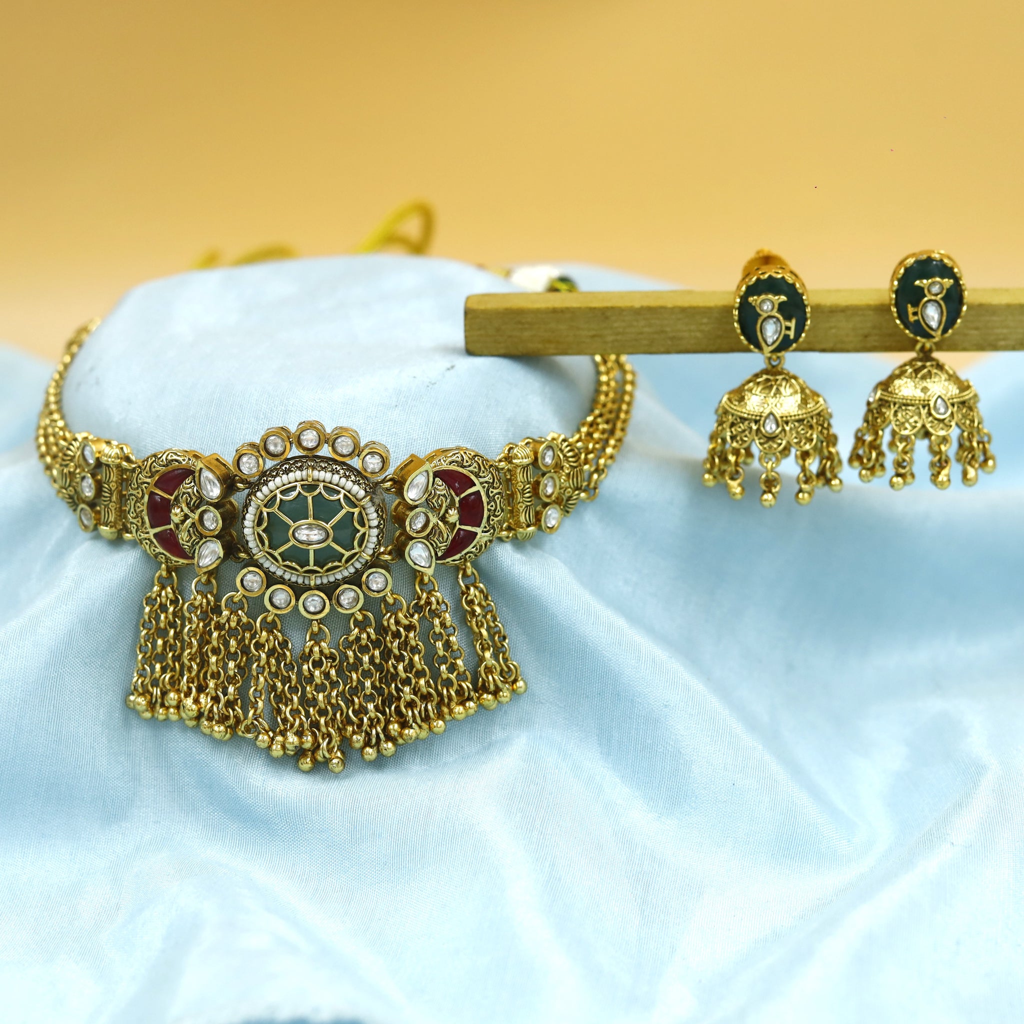 Choker Antique Necklace Set 19012-1