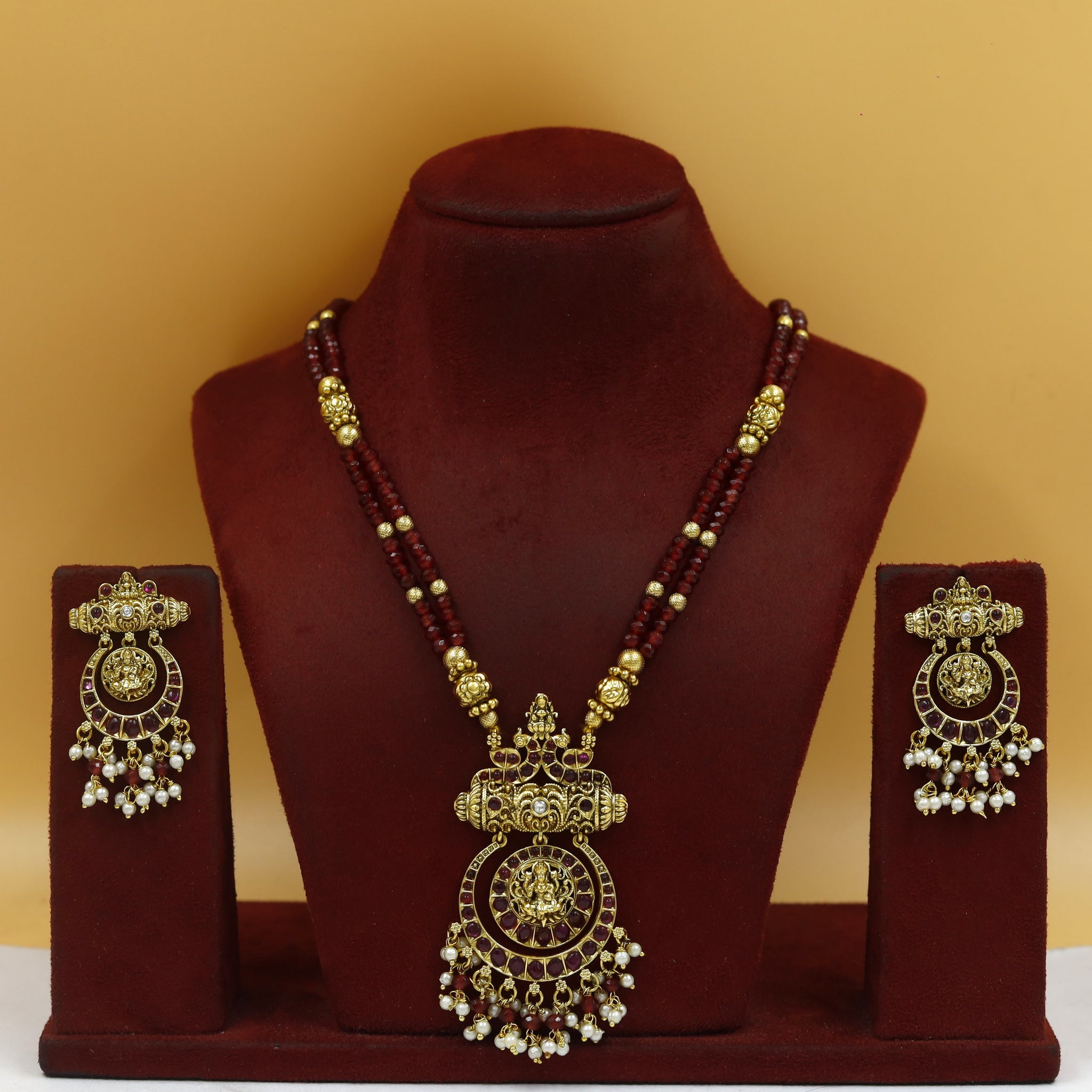 Designer Temple Pendant Set 18972-21