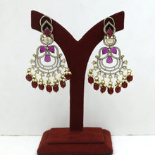 Round Neck Kundan Necklace Set 18837-28
