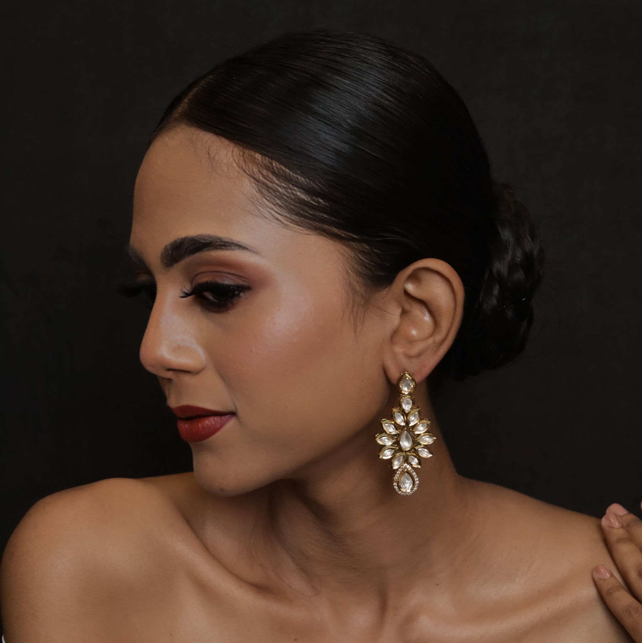 White Kundan Earring 6449-1670