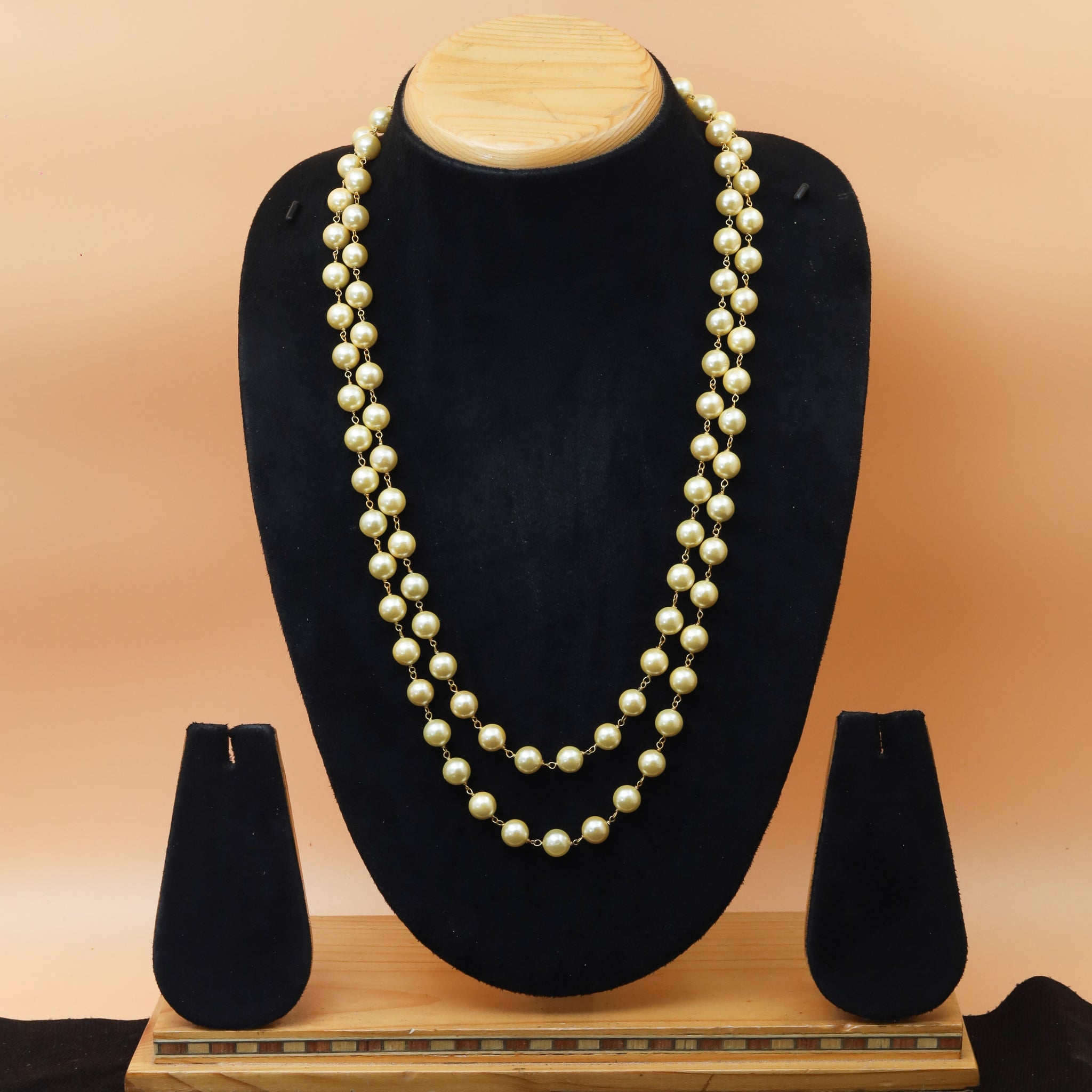 White Pearl Necklace Set 17880-5062