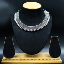 Round Neck Oxidized Necklace Set 7602-82