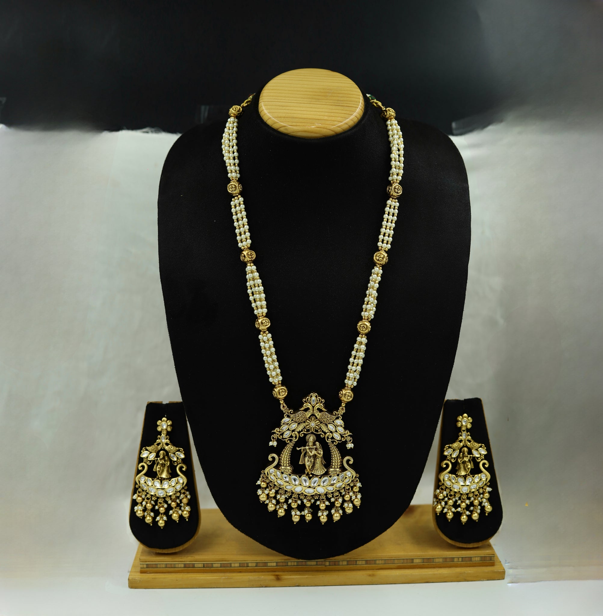 Antique Gold Temple Pendant Set 10921-83