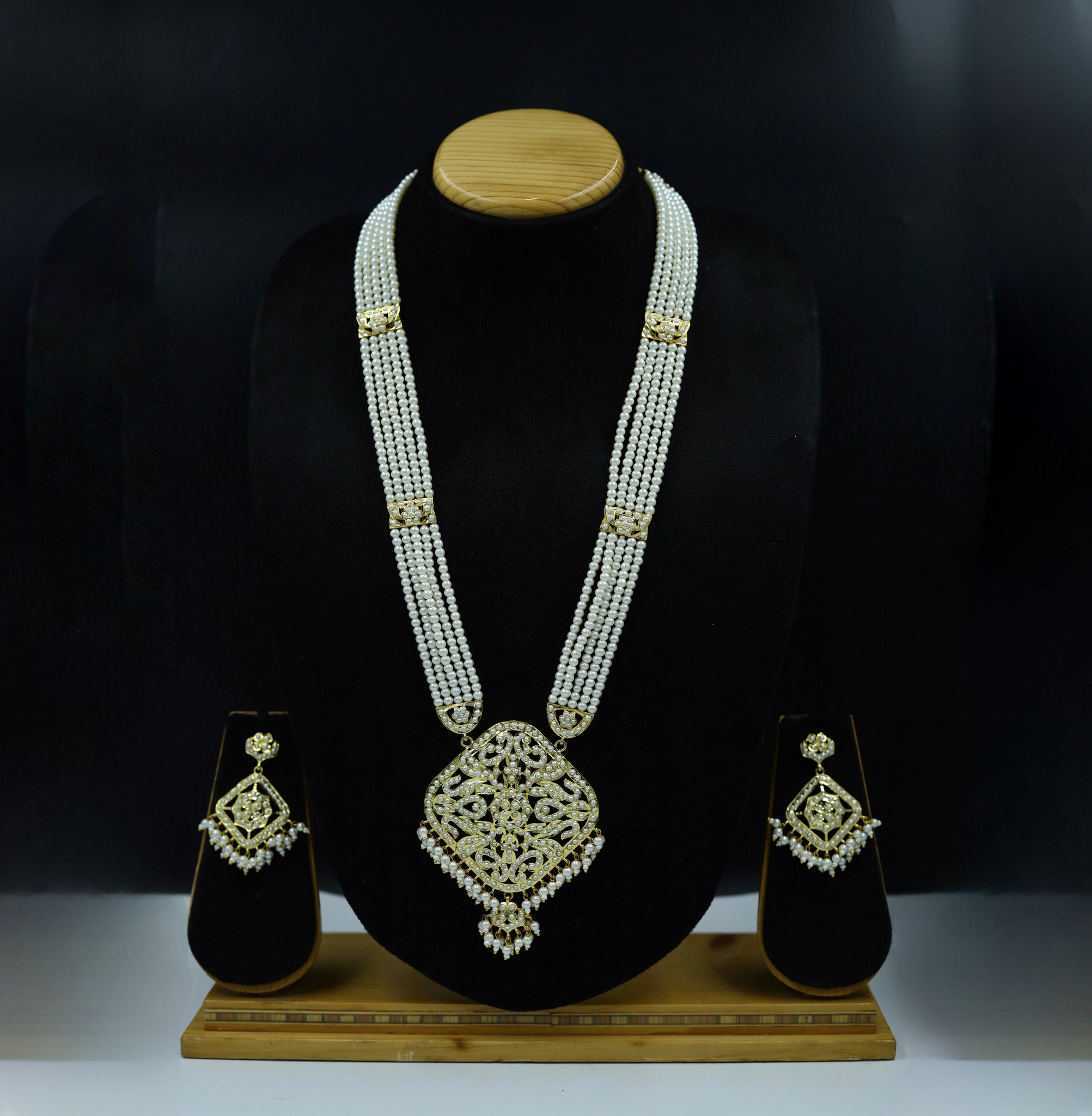 Long Neck Jadau Necklace Set 11528-65