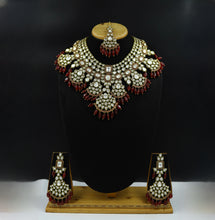 Round Neck Polki Necklace Set 11663-21