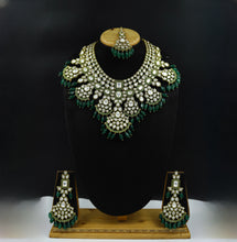Round Neck Polki Necklace Set 11663-21