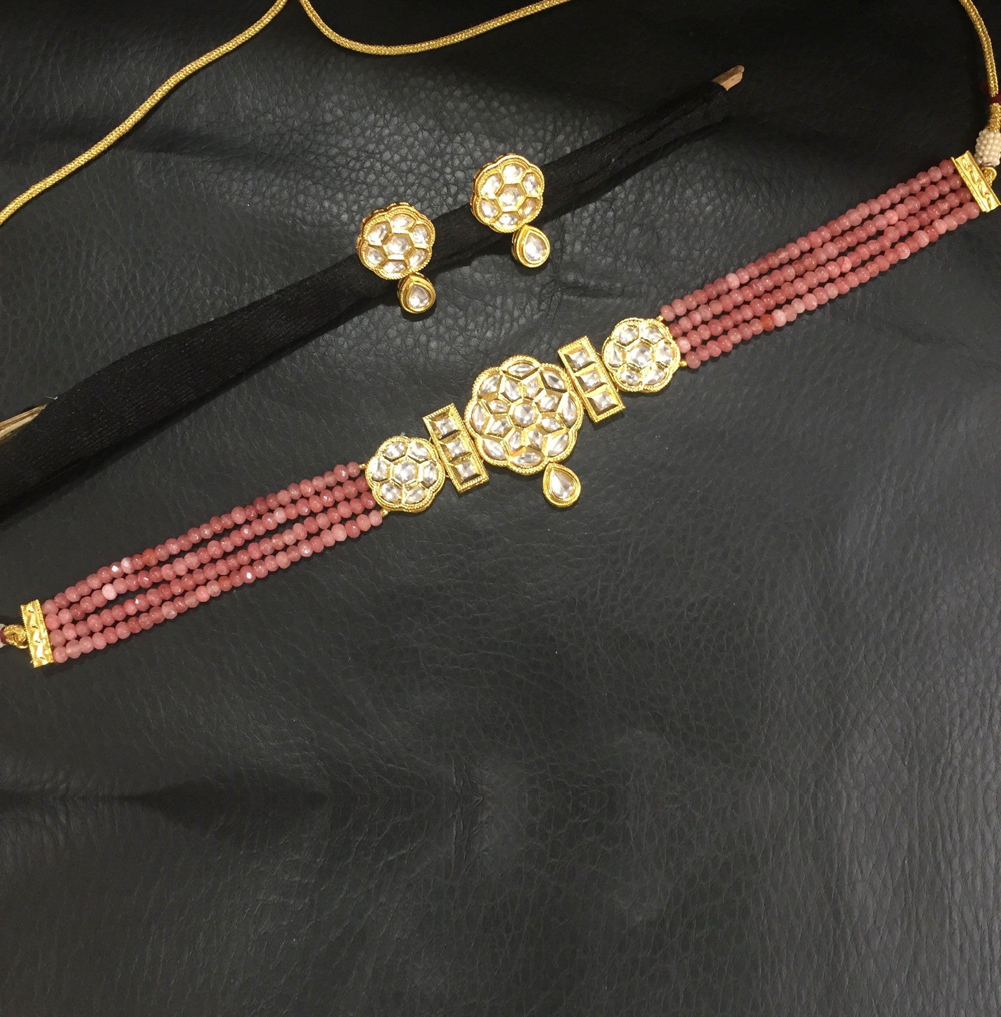 Kundan Choker Set 19353-6535 - Dazzles Jewellery
