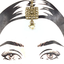 Mehandi Polish Maang Tikka 9141-100 - Dazzles Jewellery