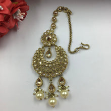 Mehandi Polish Maang Tikka 9146-100 - Dazzles Jewellery