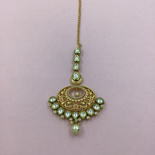Pink Maang Tikka - Dazzles Jewellery