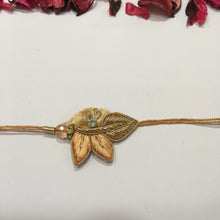 Men's Rakhi D113 2137-76 - Dazzles Jewellery