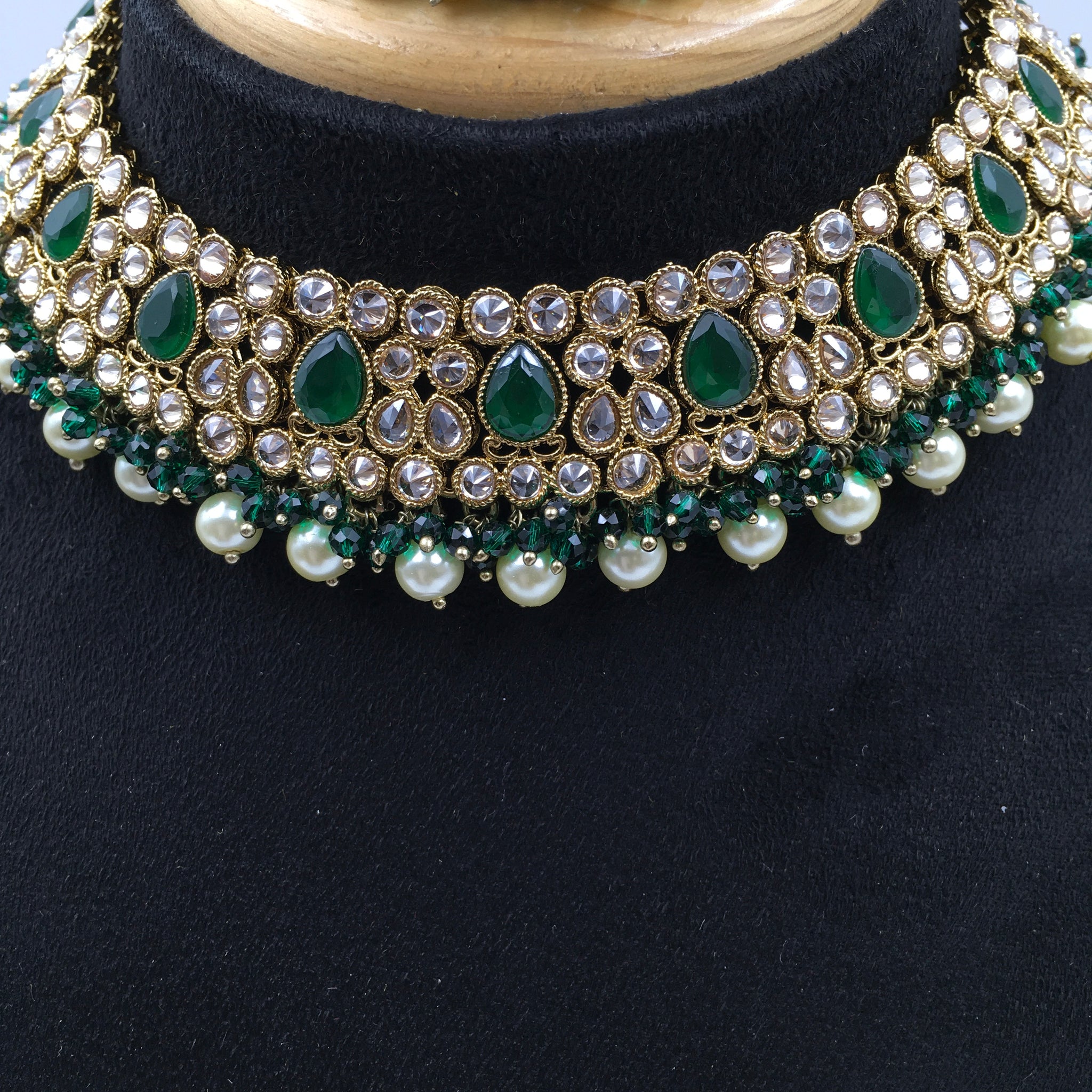 Round Neck Antique Necklace Set 4651-33 - Dazzles Jewellery