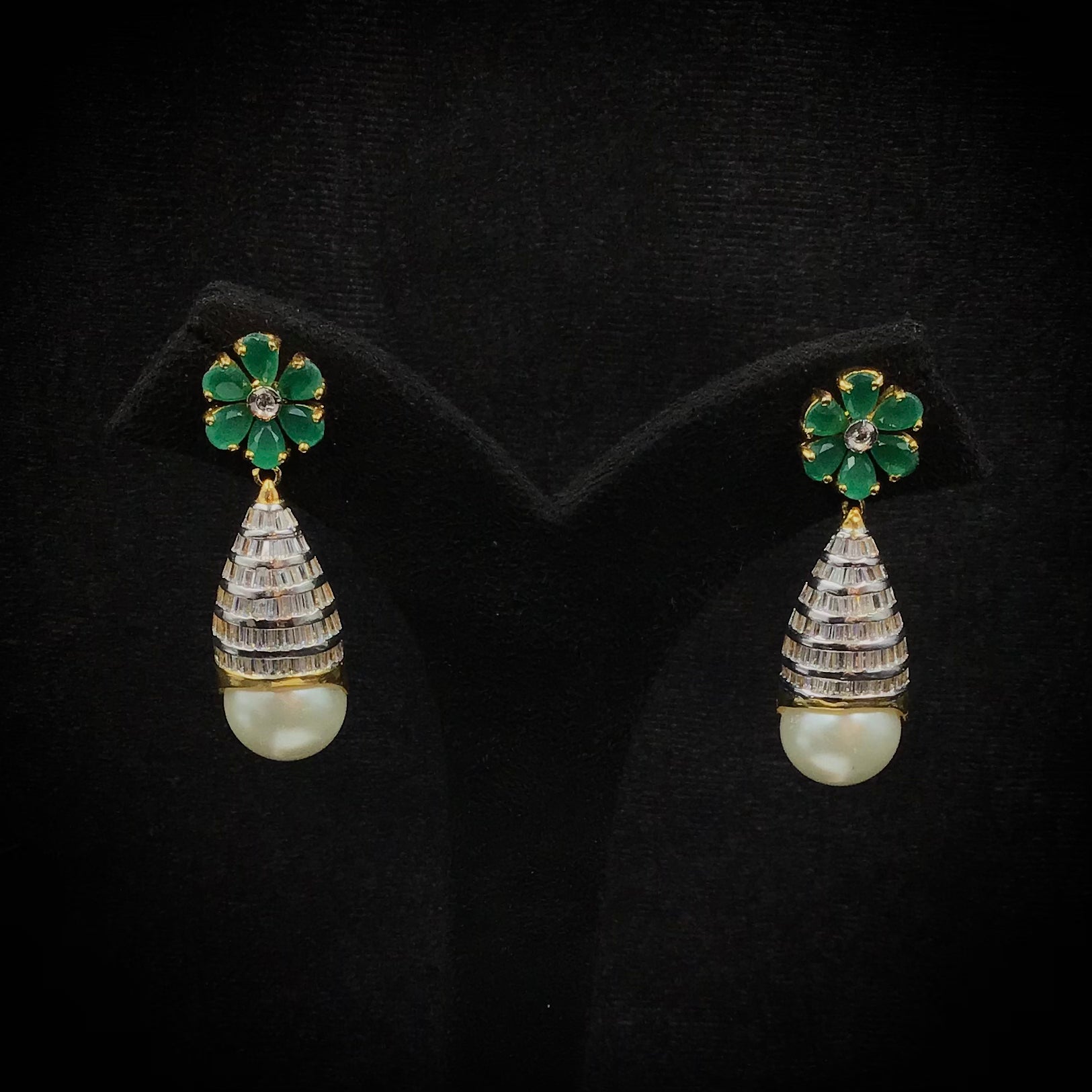 Pearl Latkan  Zircon/AD Earring 8858-100 - Dazzles Jewellery